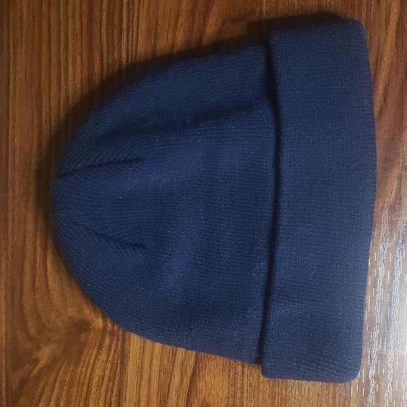 Montreal Canadiens Knit Hat NWOT - Picture 2 of 2